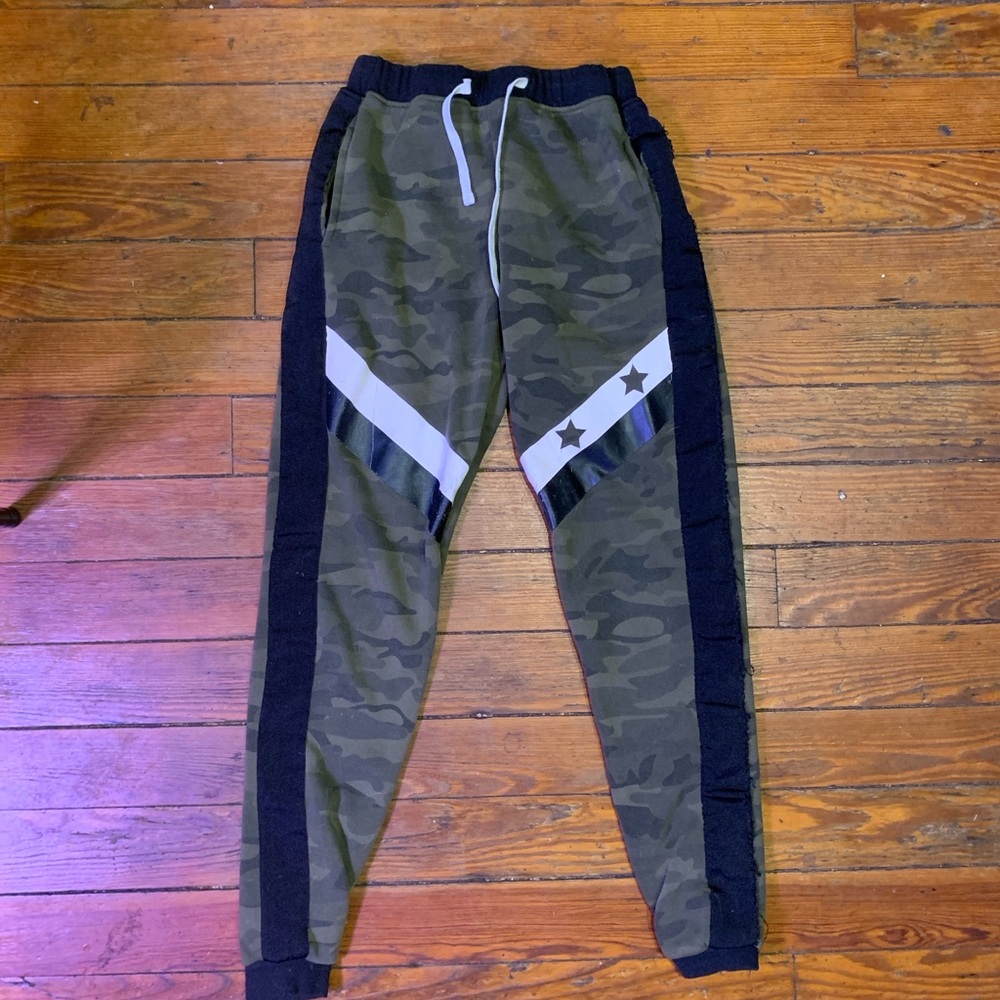 Seven Souls Camo Green Sweatpants